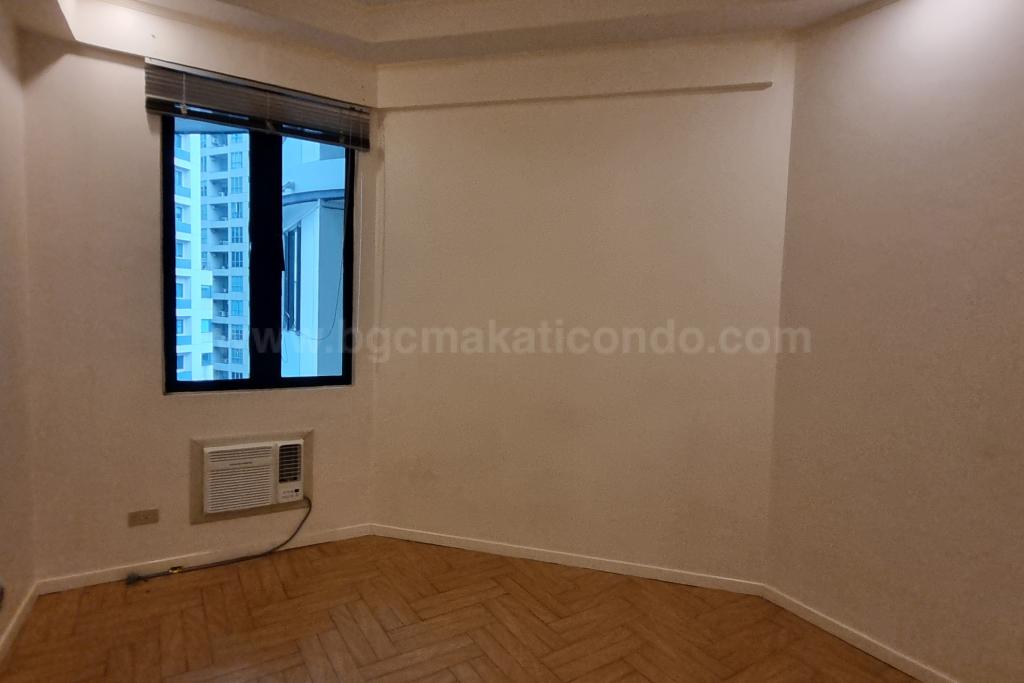 Den of 2-bedroom condo unit at Bonifacio Ridge