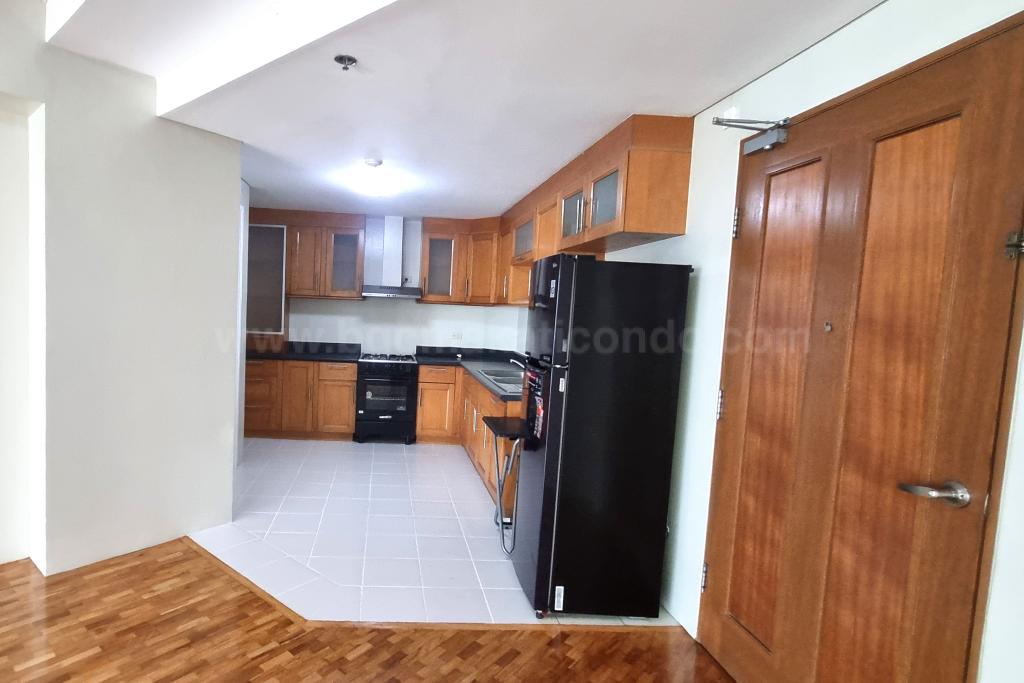 Kitchen area of 2-bedroom condo unit at Bonifacio Ridge
