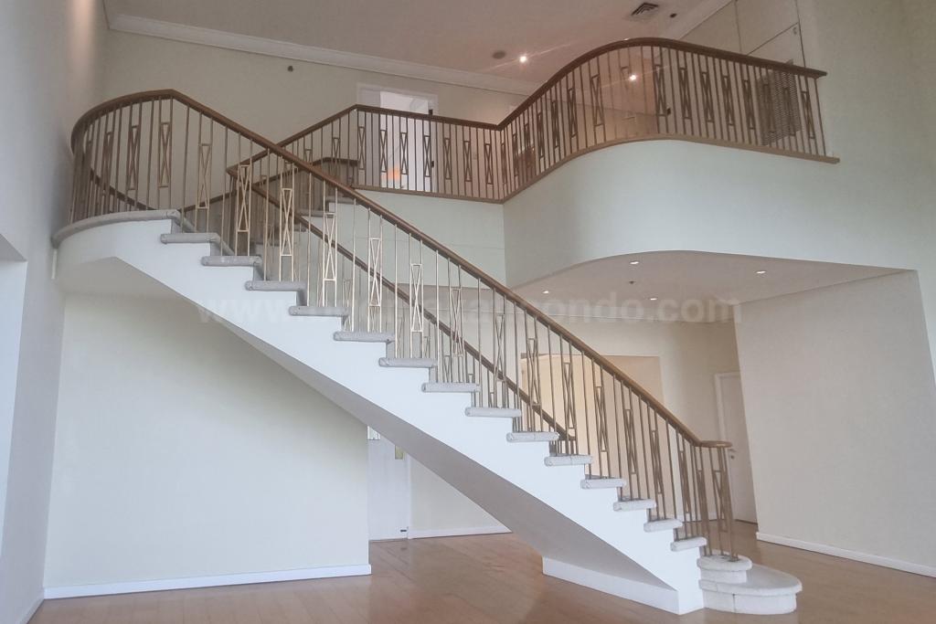Full view stairs of 4-bedroom bi-level penthouse unit at Pacific Plaza Towers