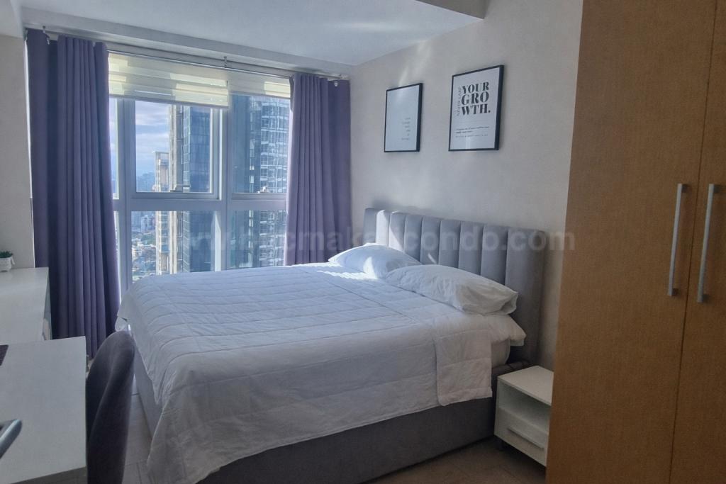 Bedroom 2 of 1-bedroom condo unit at Uptown Parksuites tower 1