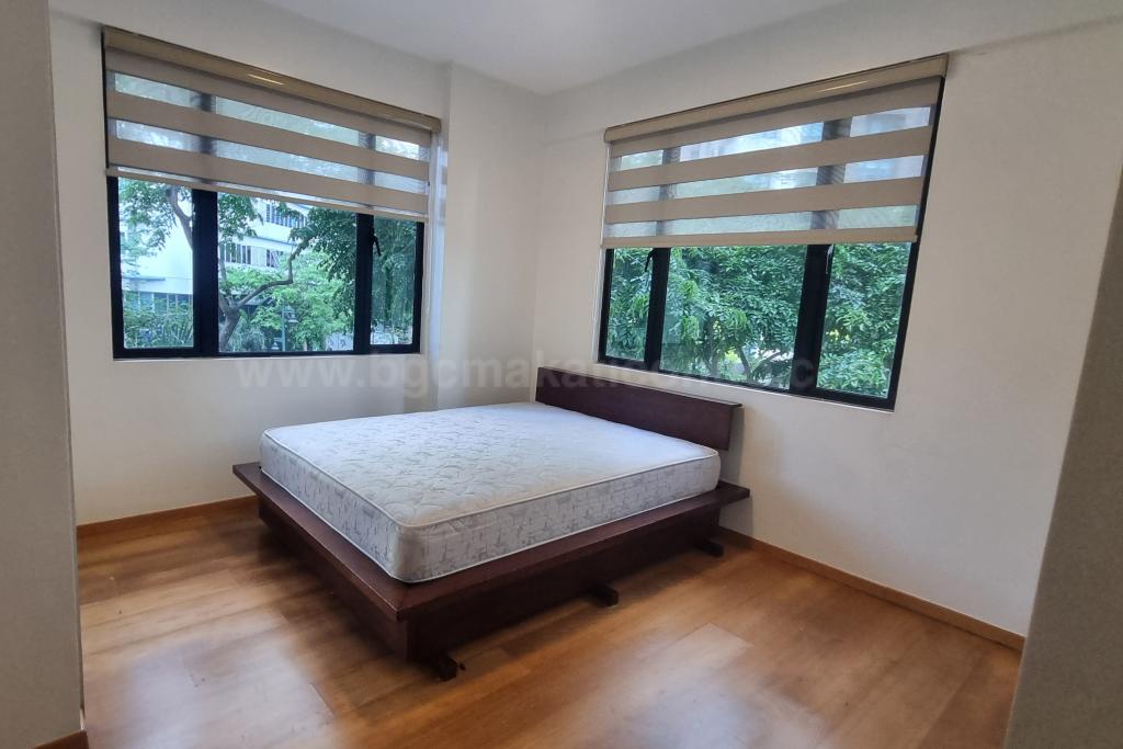 Master's bedroom of 2-bedroom condo unit at Bonifacio Ridge