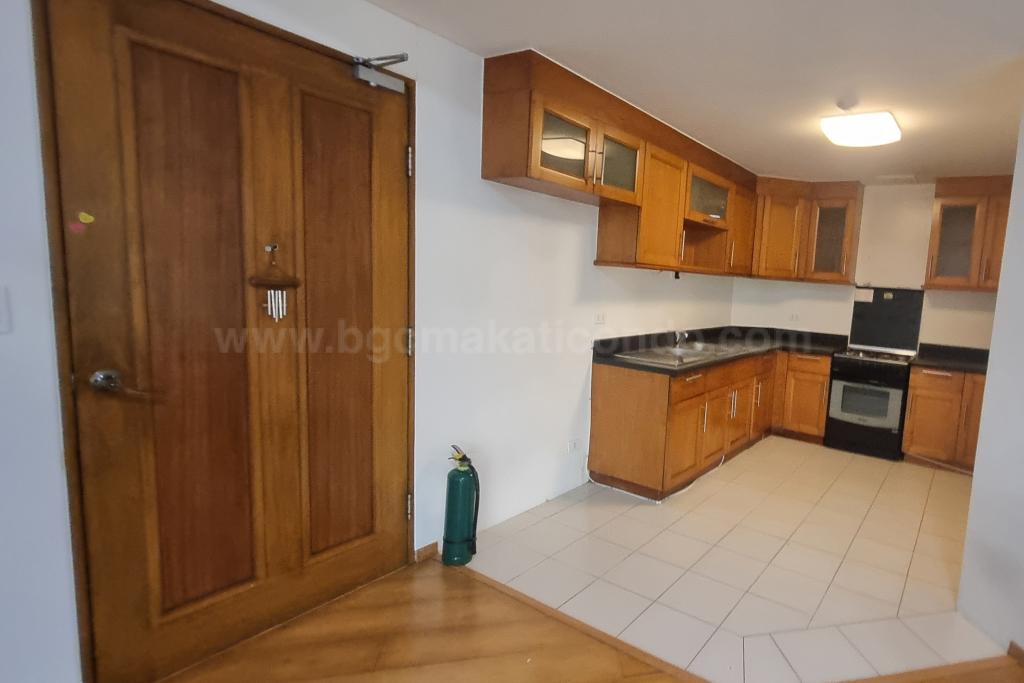 Kitchen area of 2-bedroom condo unit at Bonifacio Ridge