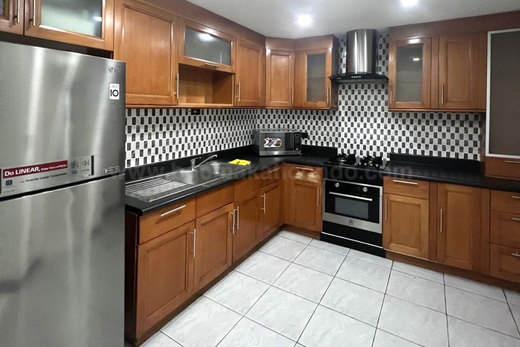 Kitchen area of 2-bedroom condo unit at Bonifacio Ridge