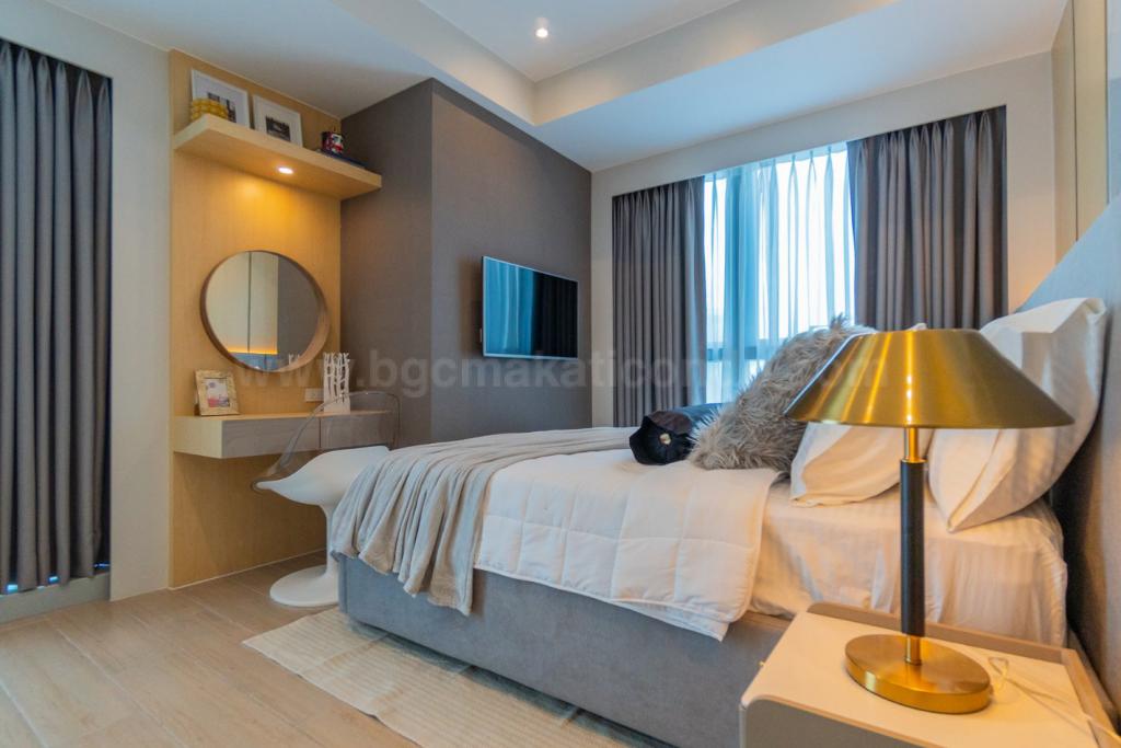 Bedroom 1 of 2-bedroom condo unit at Uptown Parksuites tower 2