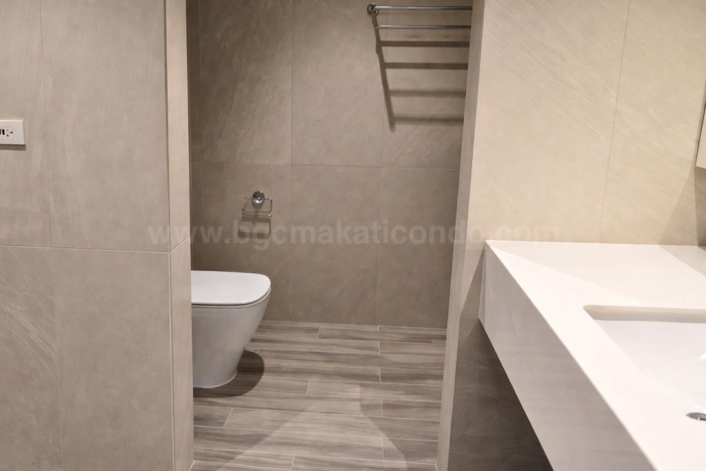 Toilet and bath 1 of 2-bedroom condo unit at Park Central Towers South tower