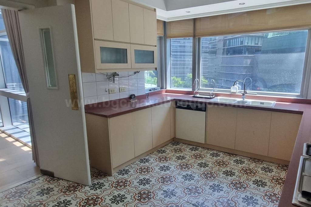 Kitchen of 3-bedroom condo unit at Pacific Plaza Towers North tower