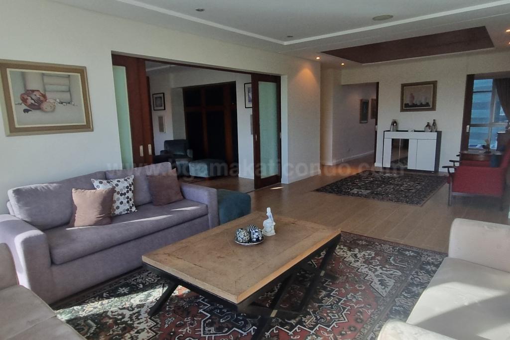 Living area of 3-bedroom condo unit at Pacific Plaza Towers North tower