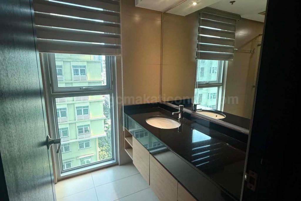 Toilet and bath of 2-bedroom condo unit at One Serendra West Tower