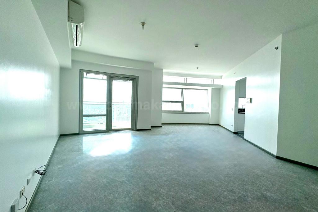 Living and dining areas of 3-bedroom condo unit at The Imperium