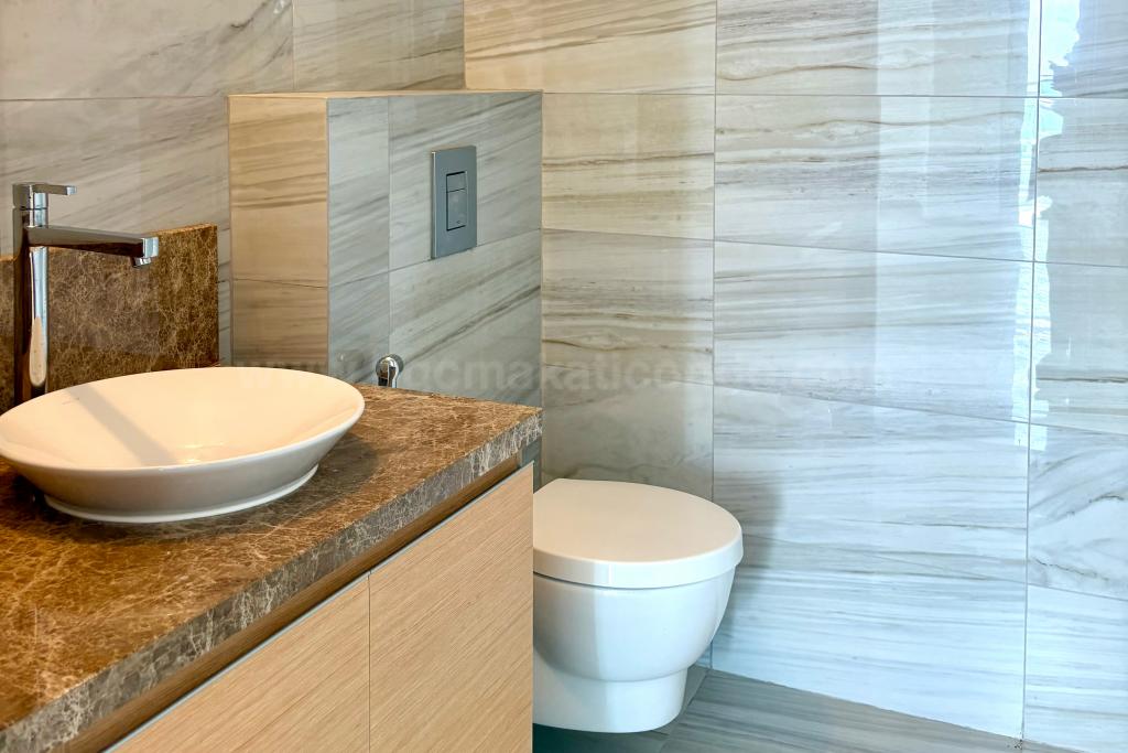 Powder room of 3-bedroom condo unit at The Imperium