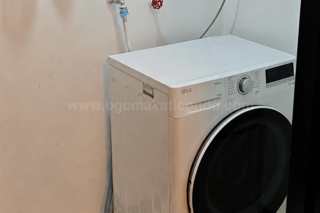 Washing area of 1-bedroom condo unit at One Maridien