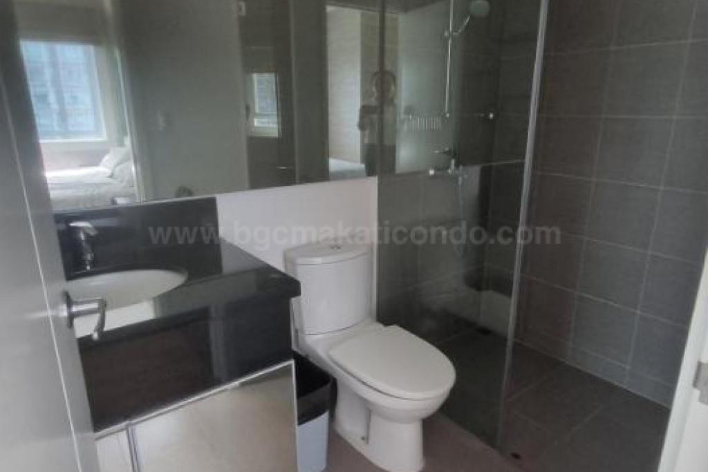 Toilet and bath of 2-bedroom condo unit at Park Terraces tower 2