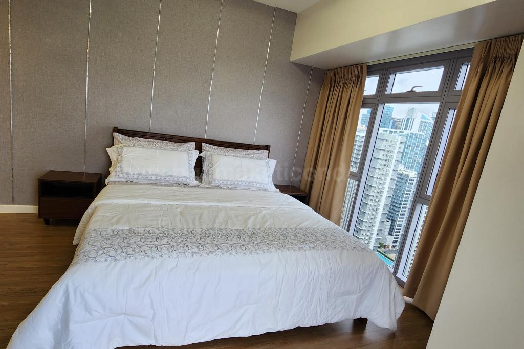 Master's bedroom of 3-bedroom condominium unit at Park Triangle Residences
