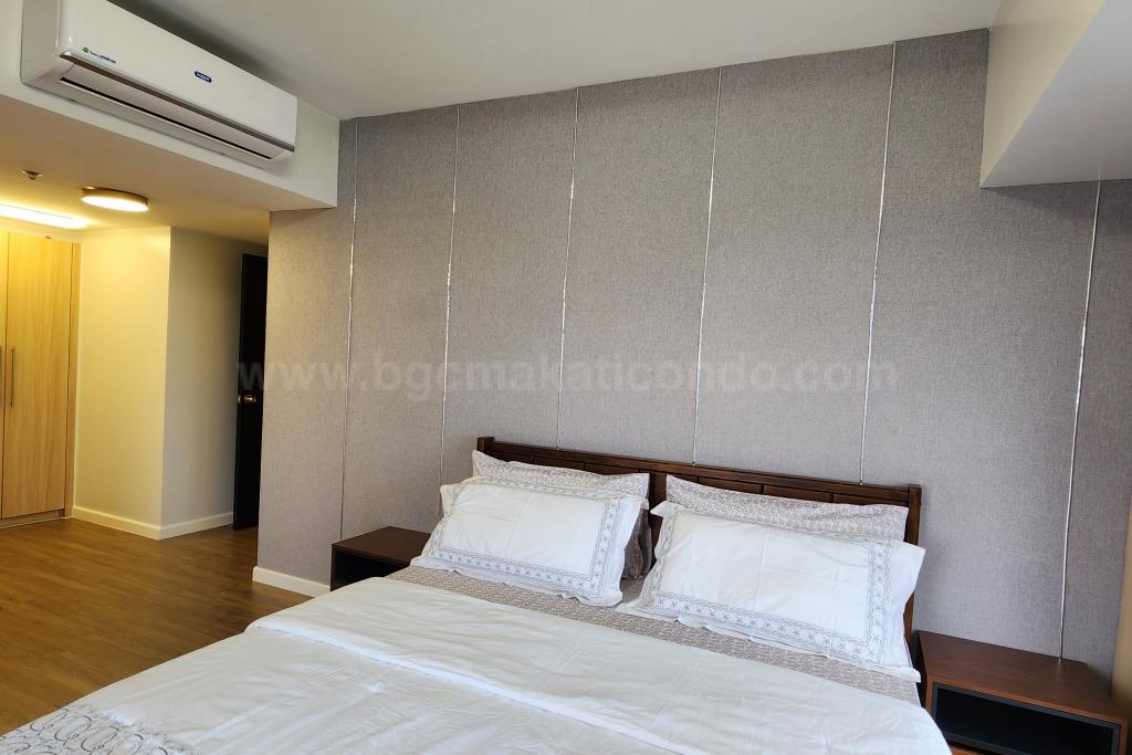 Master's bedroom of 3-bedroom condominium unit at Park Triangle Residences