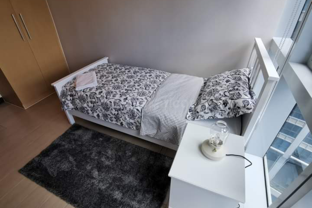 Bedroom 2 of 3-bedroom unit at Uptown Parksuites tower 1