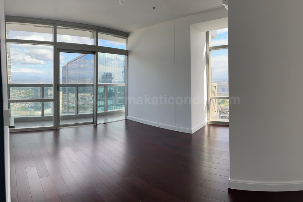 Living area of 2-bedroom condo unit at West Gallery Place