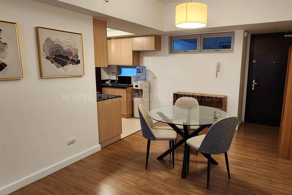 Dining area of 1-bedroom condo unit at Verve Residences