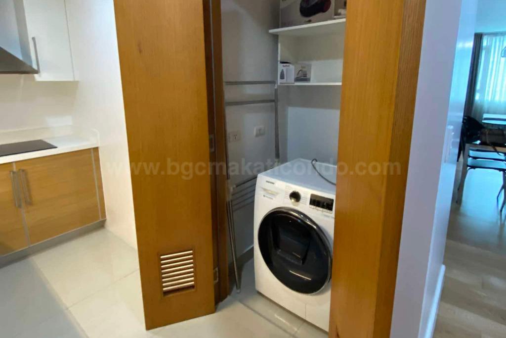 Washing area of 1-bedroom condo unit at Park Terraces Point tower Washing area of 1-bedroom condo unit at Park Terraces Point tower