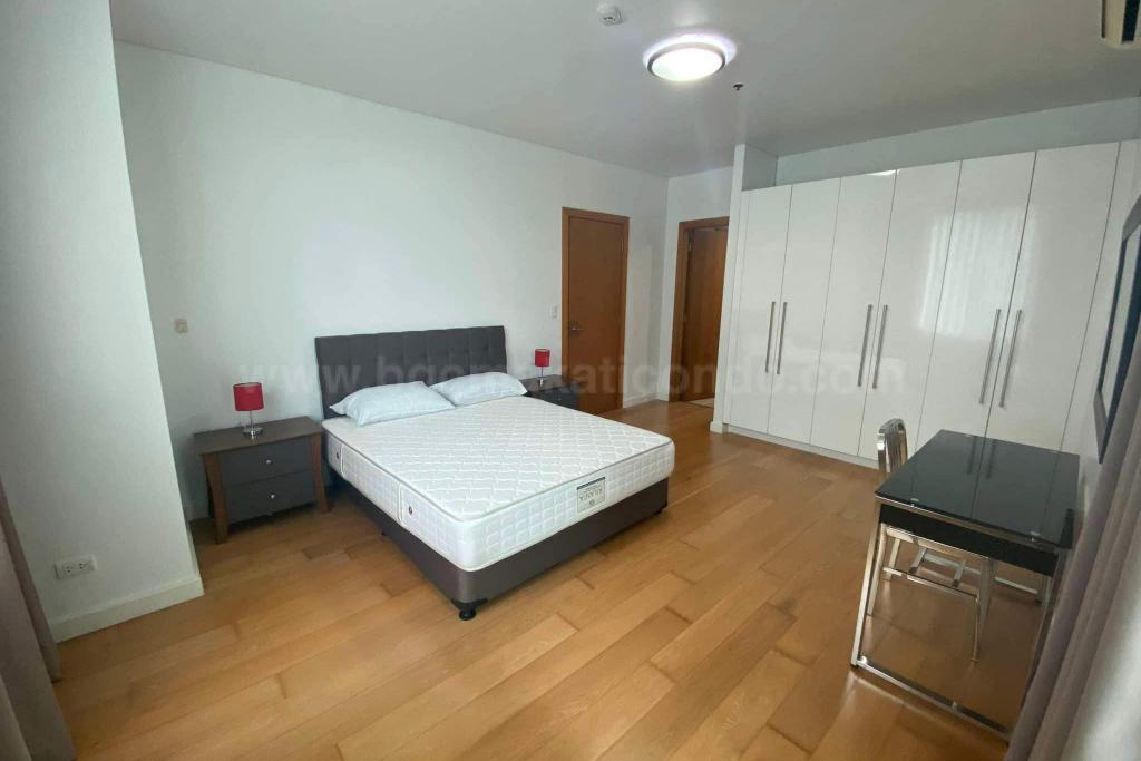 Bedroom showing wardrobes of 1-bedroom condo unit at Park Terraces Point tower