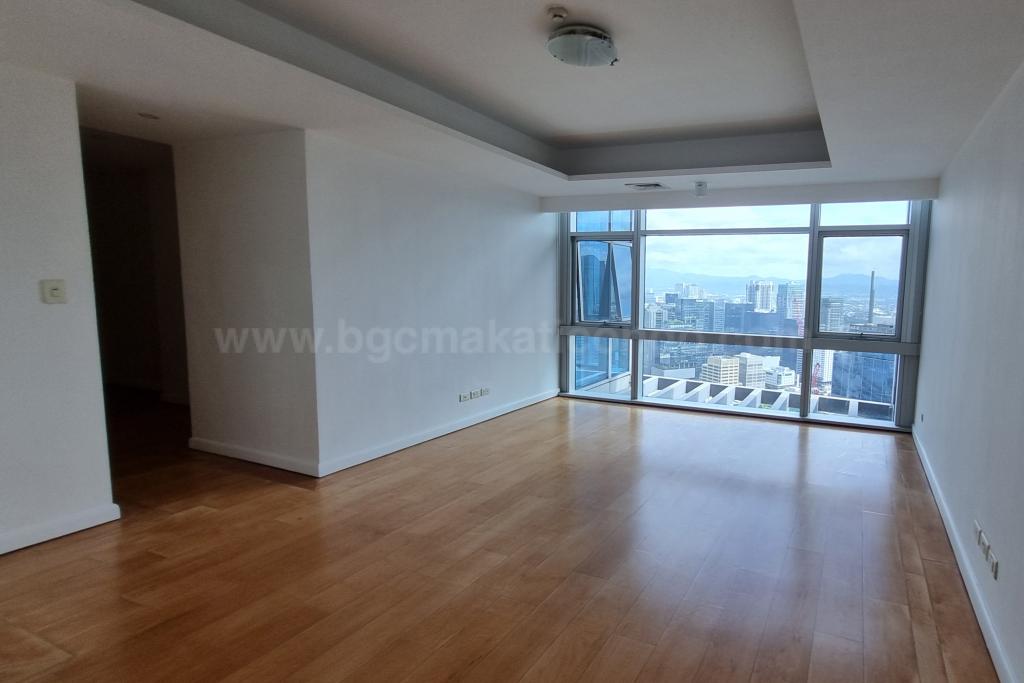 Home office room of 4-bedroom condo unit at Pacific Plaza Towers