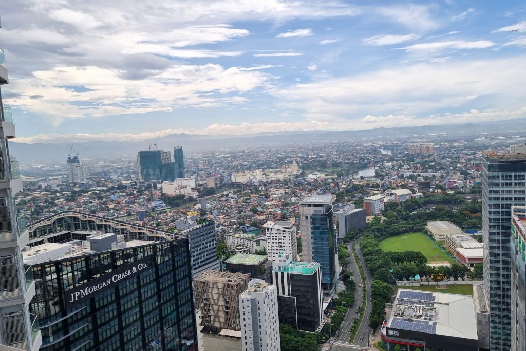 View at living area balcony of 3-bedroom unit at Uptown Parksuites tower 2
