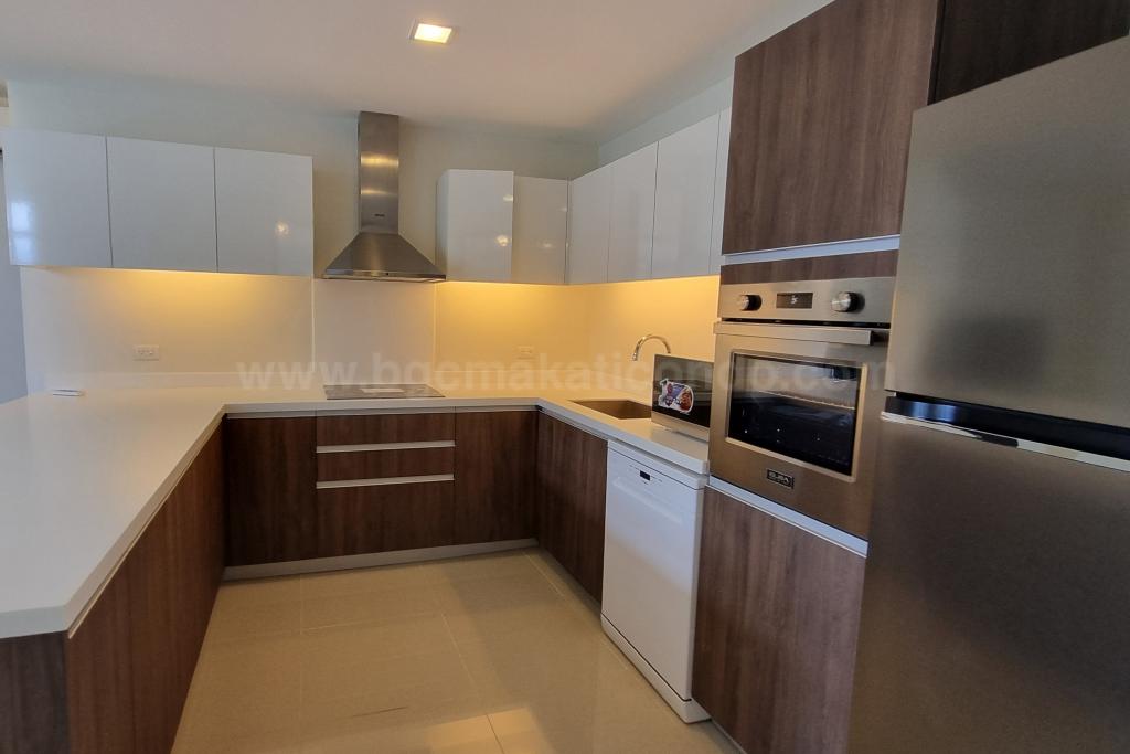 Kitchen area of 2-bedroom condo unit at West Gallery Place