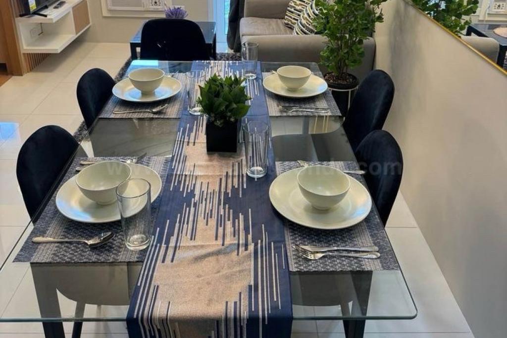 Dining area of 1-bedroom condo unit at Times Square West