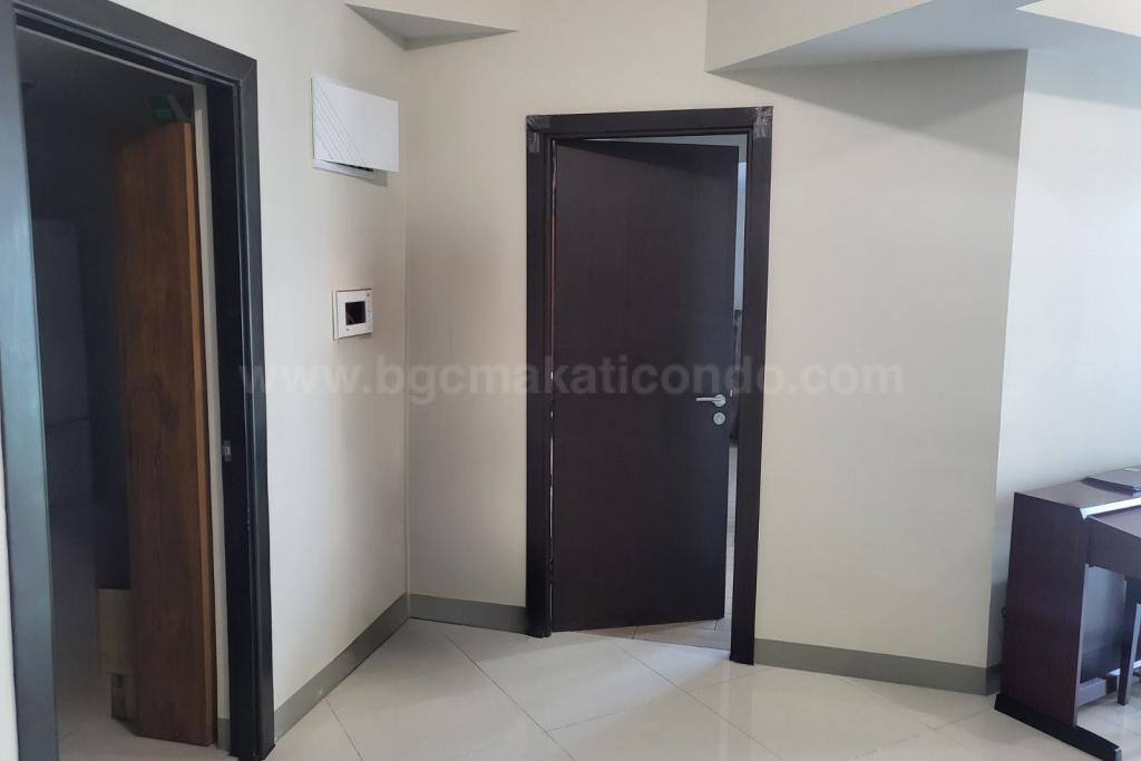 Room doors of 3-bedroom condo unit at Uptown Parksuites tower 2