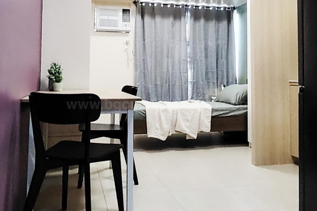 Sleeping and dining areas of studio condo unit at Avida Towers One Union Place tower 1 Sleeping and dining areas of studio condo unit at Avida Towers One Union Place tower 1