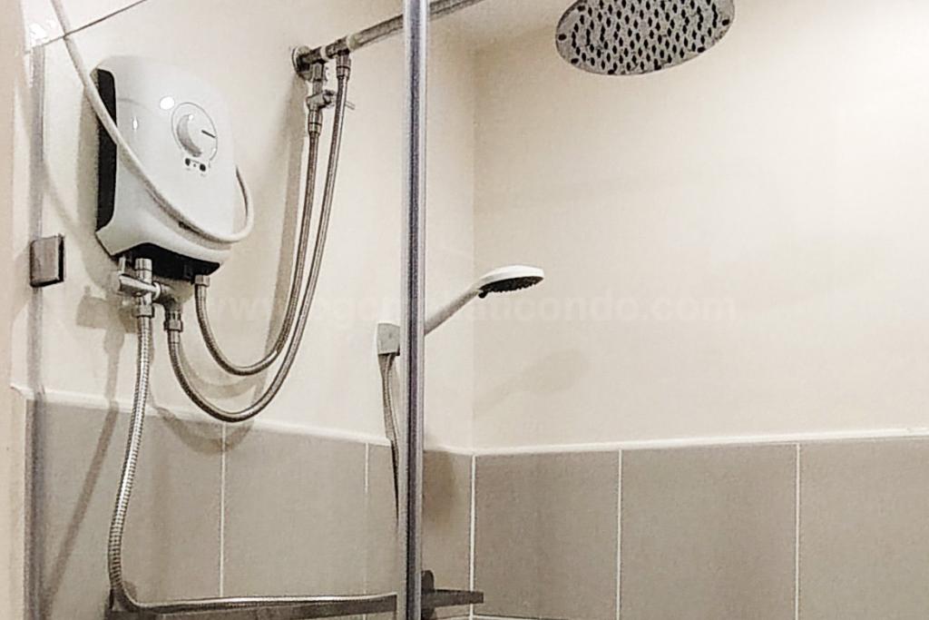 Shower of studio condo unit at Avida Towers One Union Place tower 1