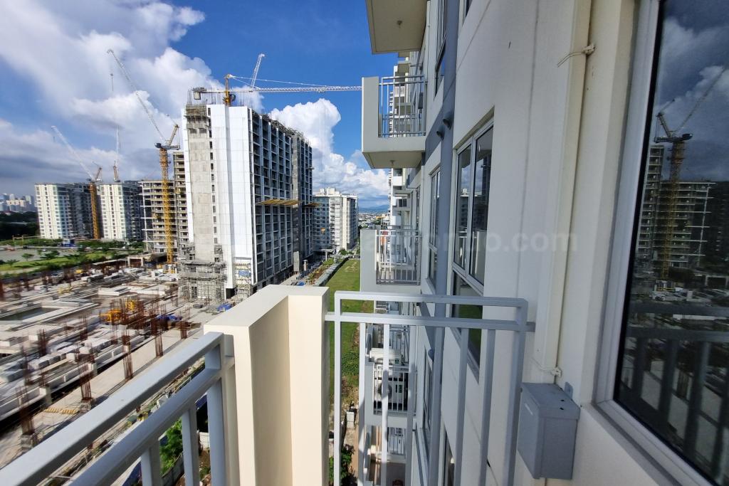 Balcony of 1 bedroom condominium unit at Avida Towers Vireo tower 1
