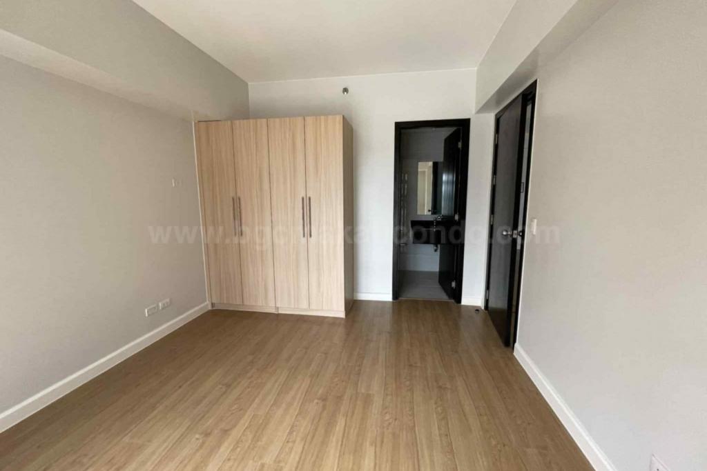 Bedroom of 1-bedroom condo unit at Park Triangle Residences