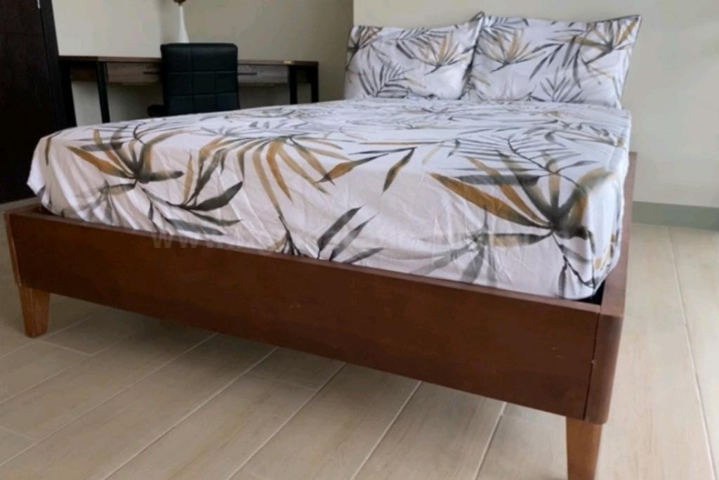 Bedroom of 1-bedroom condo unit at Uptown Parksuites tower 2