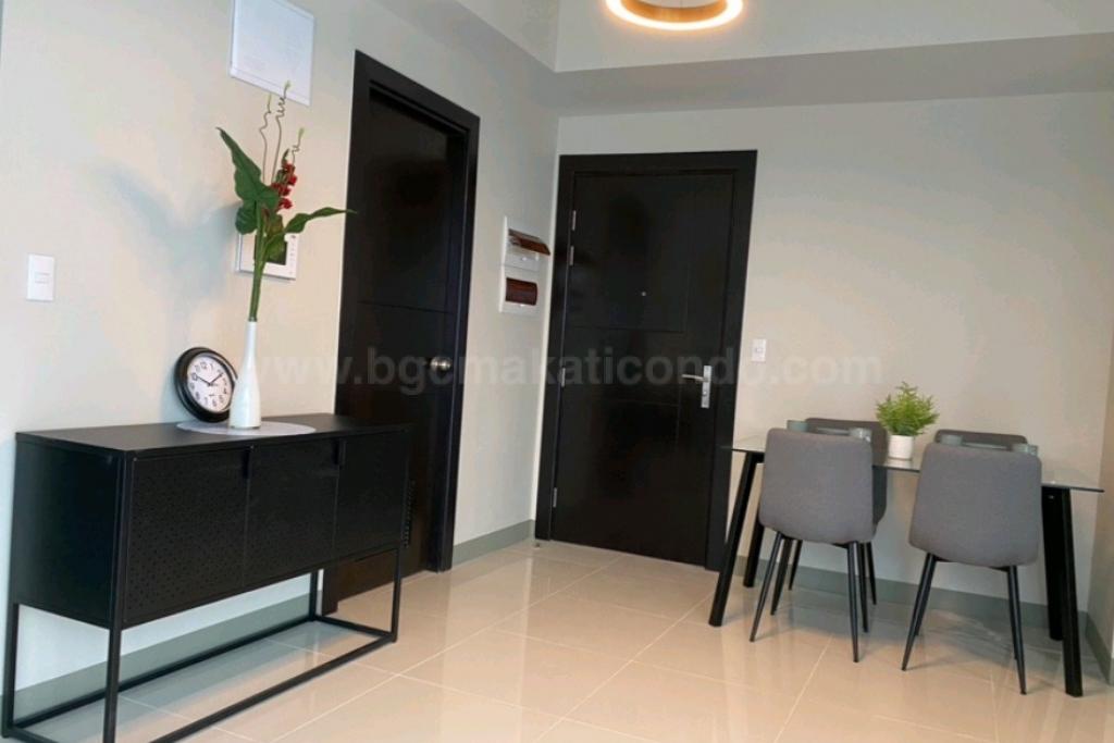 Main door of 1-bedroom condo unit at Uptown Parksuites tower 2