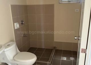 Toilet and bath of 3-bedroom condo unit at Avida Towers Turf tower 1
