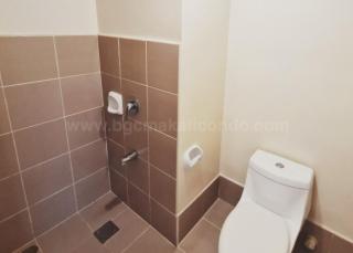 Toilet and bath of studio condo unit at Avida Towers Vireo tower 3
