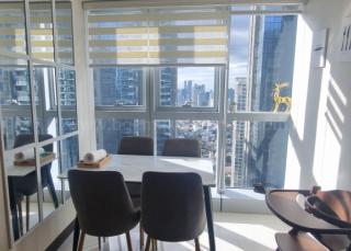 Dining area of 1-bedroom condo unit at Uptown Parksuites tower 1