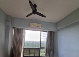 Master's bedroom of 2-bedroom condominium unit at Bellagio Tower 3