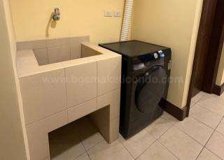 Laundry area of 4-bedroom condo unit at Discovery Primea
