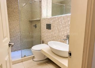 Bedroom 2 toilet and bath of 3-bedroom bi-level condo unit at The Regency at Salcedo