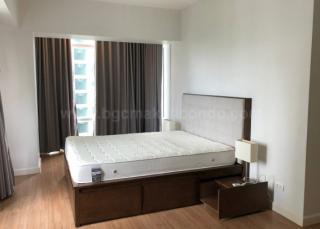 Master bedroom of 3-bedroom condo unit at Two Serendra The Red Oak Tower