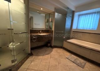 Master toilet and bath of 3-bedroom condo unit at Pacific Plaza Towers North tower