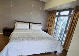 Master's bedroom of 3-bedroom condominium unit at pPark Triangle Residences Master's bedroom of 3-bedroom condominium unit at Park Triangle Residences