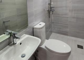 Common toilet and bath of 2-bedroom condominium unit at West Veranda