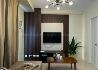 Living area of 2-bedroom condominium unit at The Montane