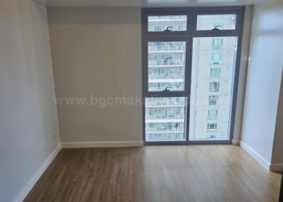 Bedroom of 1-bedroom condo unit at Park Triangle Residences