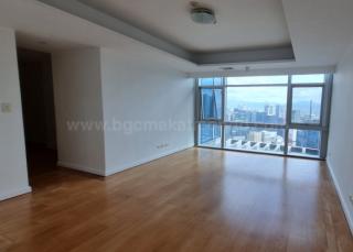 Home office room of 4-bedroom condo unit at Pacific Plaza Towers