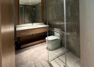 Toilet and bath of 3-bedroom condo unit at Aurelia Residences