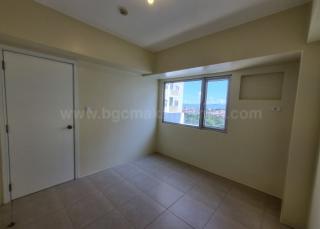 Bedroom of 1 bedroom condominium unit at Avida Towers One Union Place tower 3