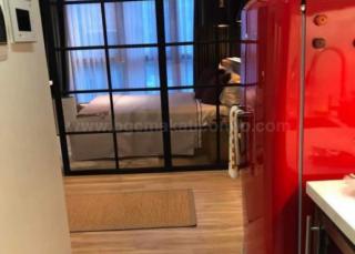 Kitchen area of 1-bedroom condo unit at Uptown Parksuites tower 1